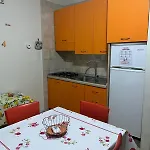 La Casa Di Alisia דירה *